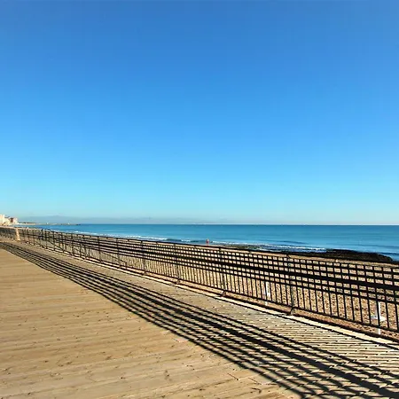 1 Bedroom Pet Friendly In